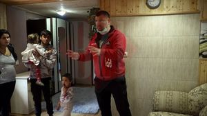 Cătălin Moroşanu, în premieră după ce Sergiu Ciobotariu și-a vândut casa: „Aveam semnale că vrea să facă asta! Bă, de ce te-ai întors în sărăcie? Sunt foarte dezamăgit”