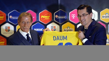 O nouă controversă stârnită de numirea lui Daum! "Au zis că nu poate face minuni... Îl puneai pe Panduru și nici el nu putea face minuni..."
