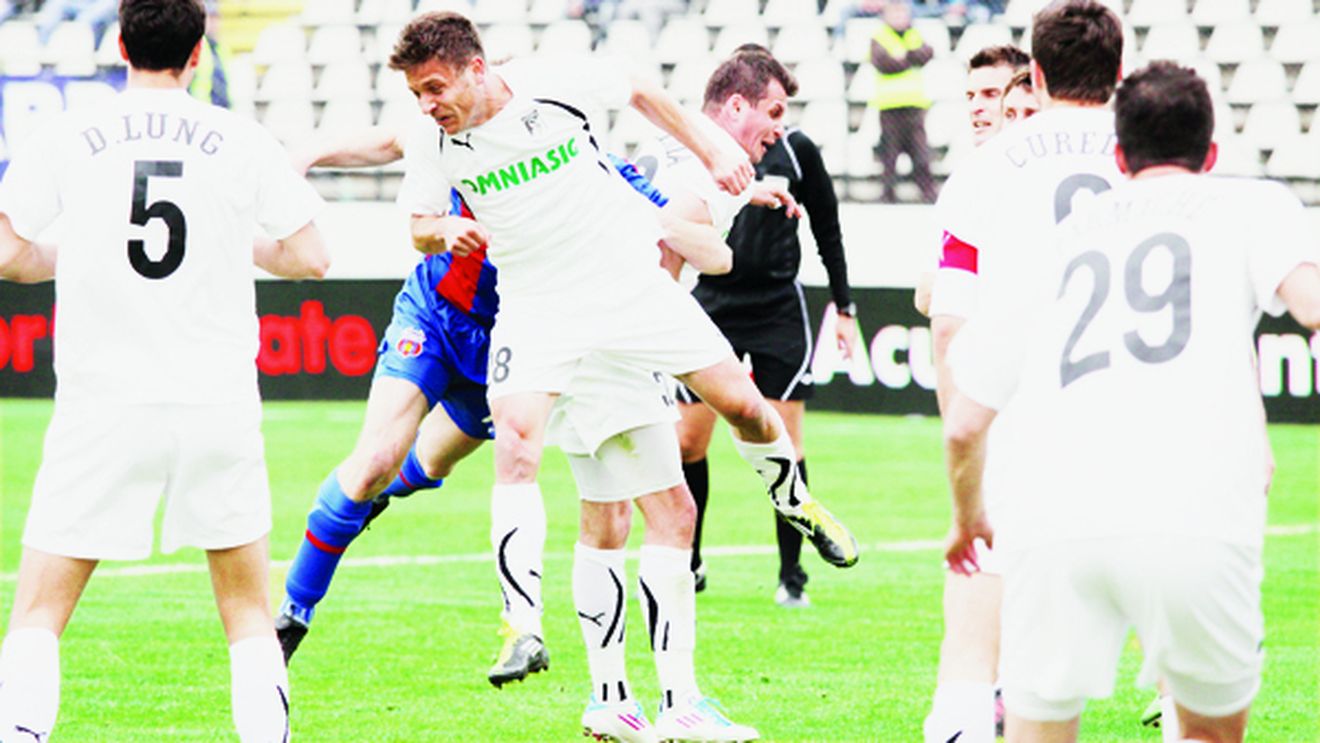 Scandal în "Regie"!** Șiman îl acuză pe Bălan: "A vorbit cu Meme înainte de meciul direct cu Steaua"