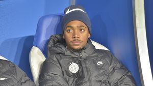 Fotbalistul FCSB a prins curaj şi l-a atacat pe Gigi Becali! Patronul l-a dat afară şi Luis Phelipe a sărit la gâtul lui: „Are momente rele”