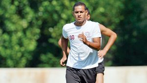 Copos a băgat mâna în buzunar, Sabău a primit încă un jucător! **Un mijlocaș brazilian vine să aducă spectacolul în Giulești