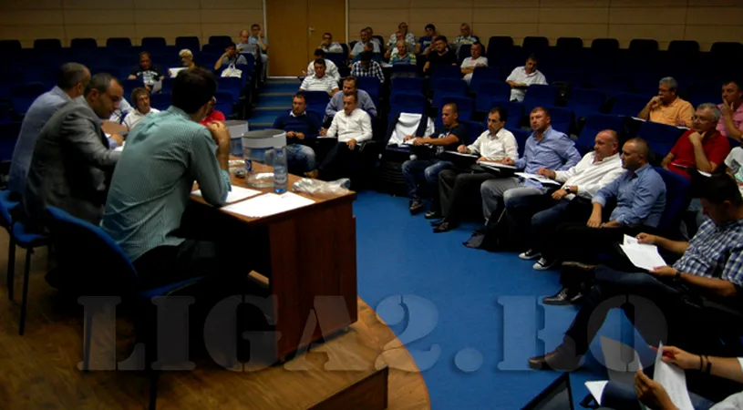 VIDEO | S-a stabilit programul etapelor celor cinci serii ale noului sezon al Ligii 3.** Încă două echipe au dispărut din campionat și urmează a treia