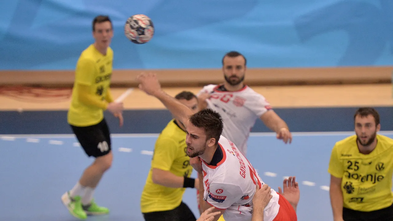 Dinamo București a fost învinsă de Ademar Leon și în Spania, în Liga Campionilor la handbal masculin