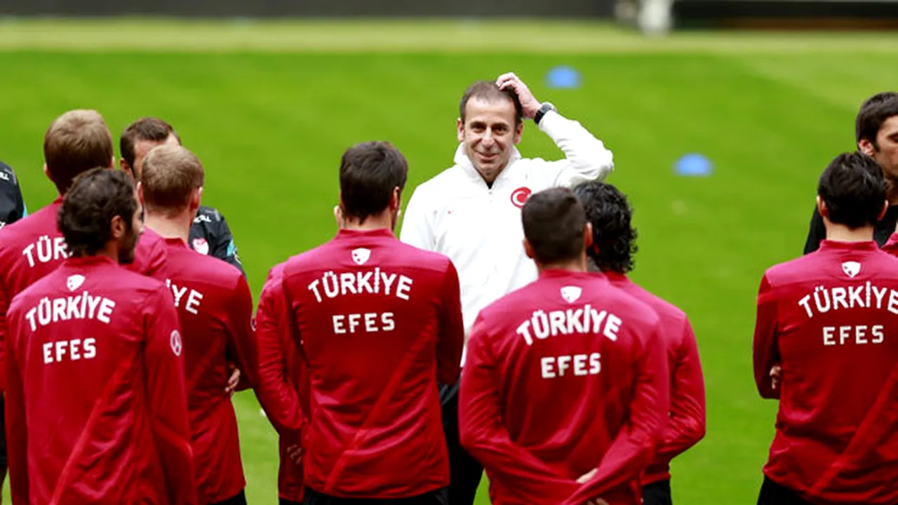 Jucătorii turci nu mai pot de râs înainte de meciul cu România!** Cum s-a transformat o bătaie într-un subiect de glume