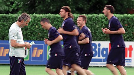 Donadoni: "Naționala Italiei nu e un târg de carne vie!"