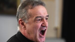 Gigi Becali a răbufnit la adresa lui Edi Iordănescu după ce a văzut echipa de start a României pentru meciul cu Bosnia: „A făcut-o împotriva mea! O să îl înjure lumea”