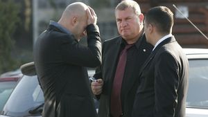 Mureșan despre stenograme: "Mă mir că hârtia și tiparul suportă un asemenea limbaj!"