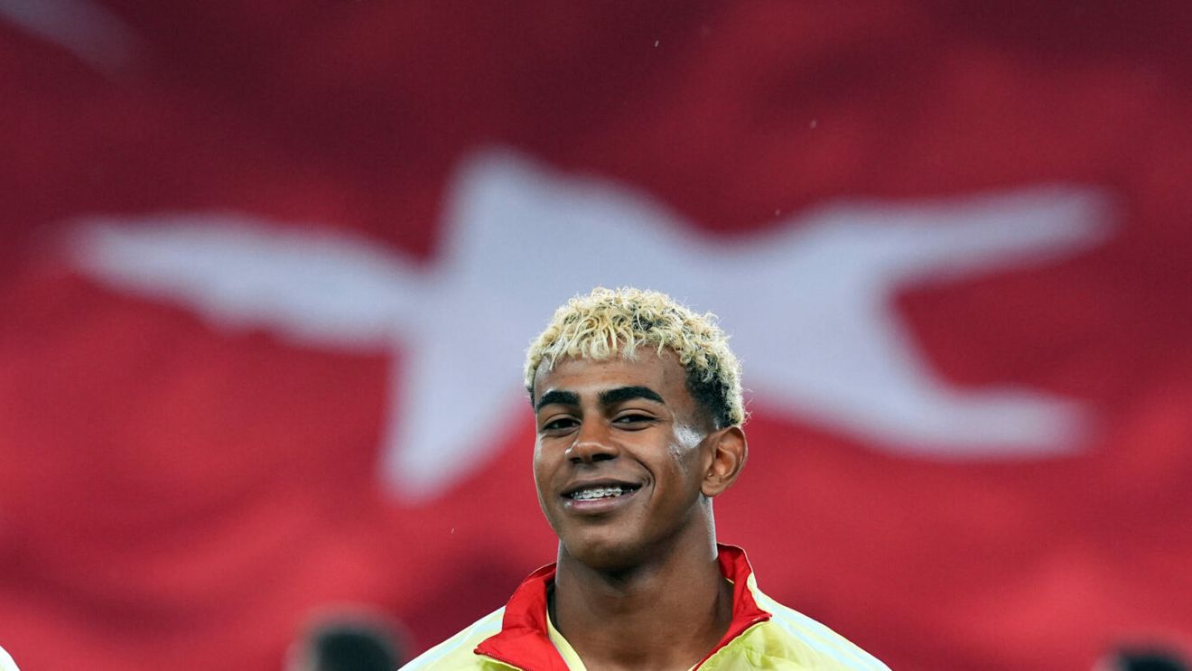 Curg sutele de milioane de euro în Top 10 al celor mai bine plătiți fotbaliști din lume! Pe ce loc se află Lamine Yamal: Neymar n-a mai prins clasamentul!