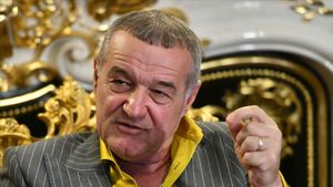 Gigi Becali va umbla la conturi pentru transferuri de top la FCSB: „Îl cunosc. Asta va face”
