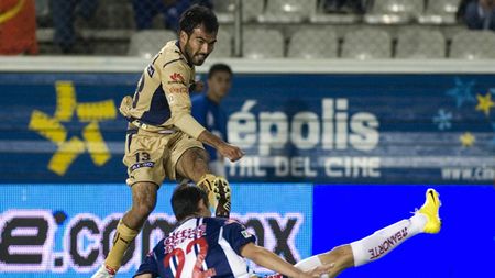 VIDEO INCREDIBIL** Autogol de la centrul terenului în Liga Campionilor CONCACAF!