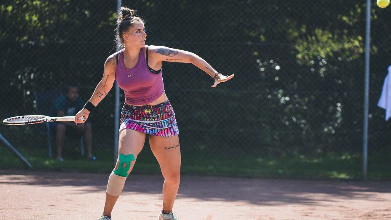 O româncă din WTA a dezvăluit mesajul ireal primit din partea unui bărbat care a pariat „20 de milioane pe break" la meciul ei: „Să îți iei medicamente de toți banii!" FOTO