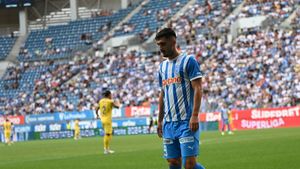 Andrei Ivan a părăsit cantonamentul Universităţii Craiova chiar de ziua lui şi va semna în Turcia. Ce spune Gâlcă despre plecarea jucătorului care nu a marcat în acest sezon