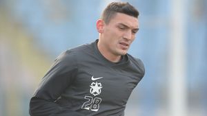 Pro și contra Keșeru! Stelea: "Transferul la Steaua e un pas înapoi pentru el!" Cum ar putea să profite vârful de revenirea în România