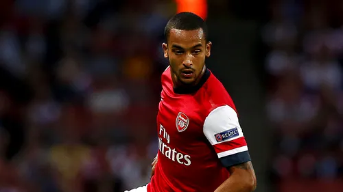 Theo Walcott va lipsi încă două săptămâni de pe teren