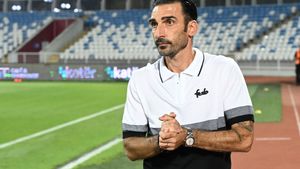 Cine face primul 11 la FCSB. Gigi Becali a recunoscut cum stau lucrurile şi e surprinzător pentru mulți