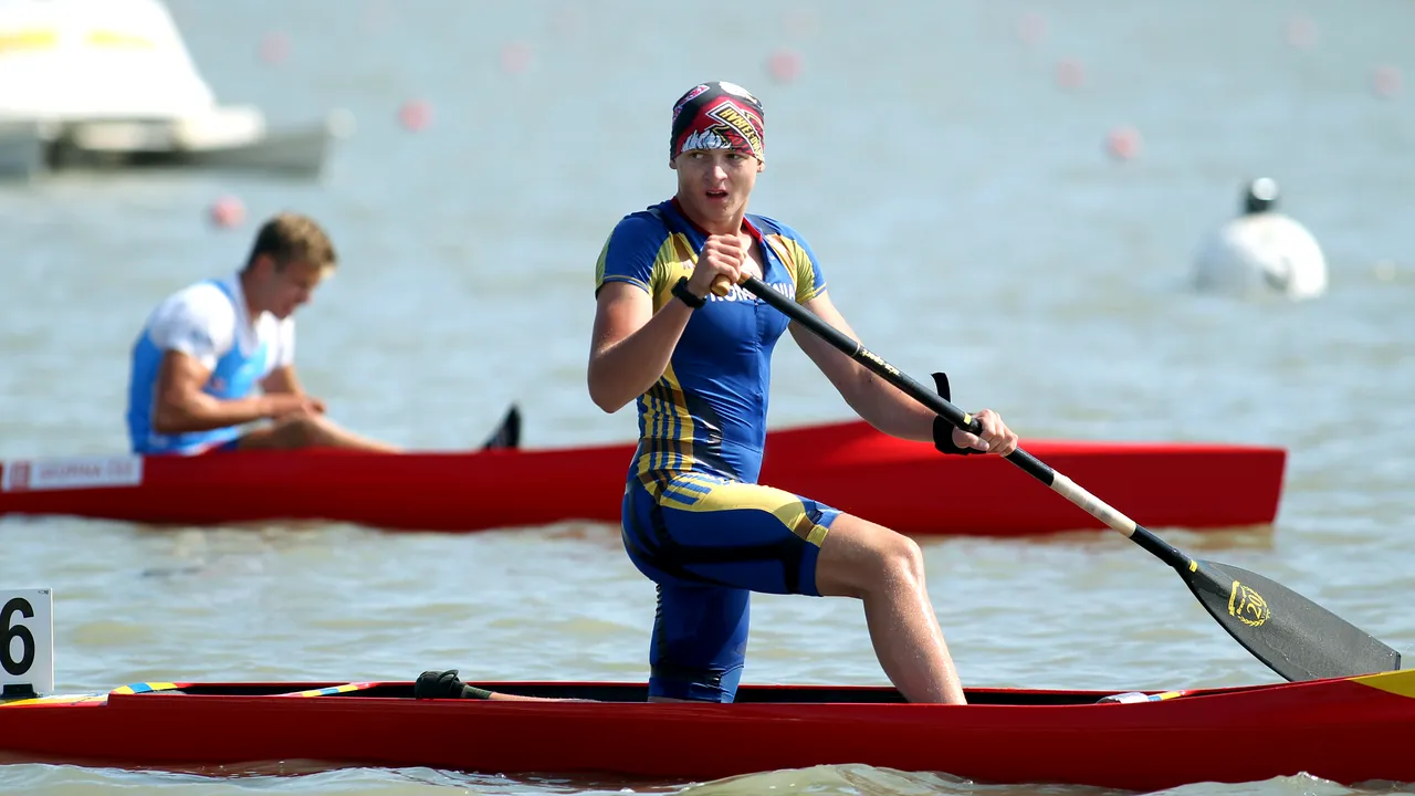 Echipajul masculin de canoe-4 al României, medalie de aur la CM de la Milano