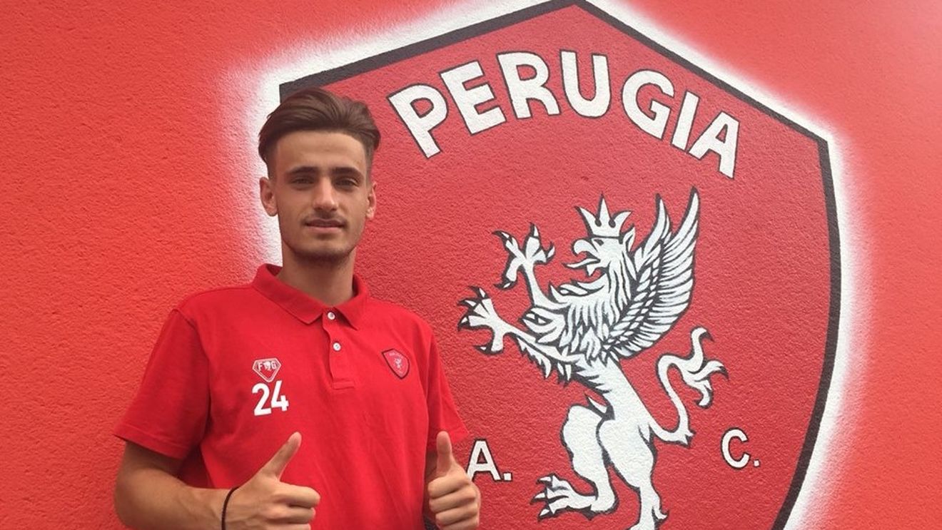 Vlad Dragomir a revenit în atenția unui club uriaș. Gigantul care îl monitorizează pe puștiul școlit la Arsenal