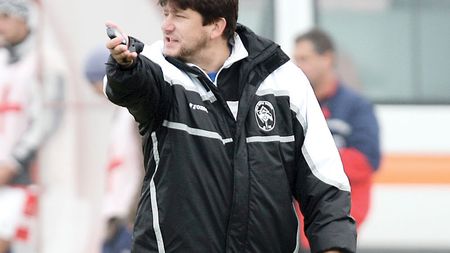 "Nu mergem cu autobaza"