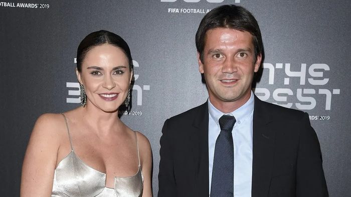Cristi Chivu și Adelina Chivu, în centrul atenției la o nuntă fastuoasă! Au fost nașii unui afacerist milionar la Mykonos