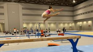 Larisa Iordache a decis să concureze doar la bârnă la Tokyo 2020! „Mă doare foarte rău glezna. Durerile sunt foarte greu de suportat”