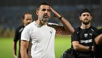 Kopic l-a lăsat cu ochii în soare pe Giovanni Becali după ce un alt agent i-a găsit ofertă: „Nu răspunde, se ascunde”