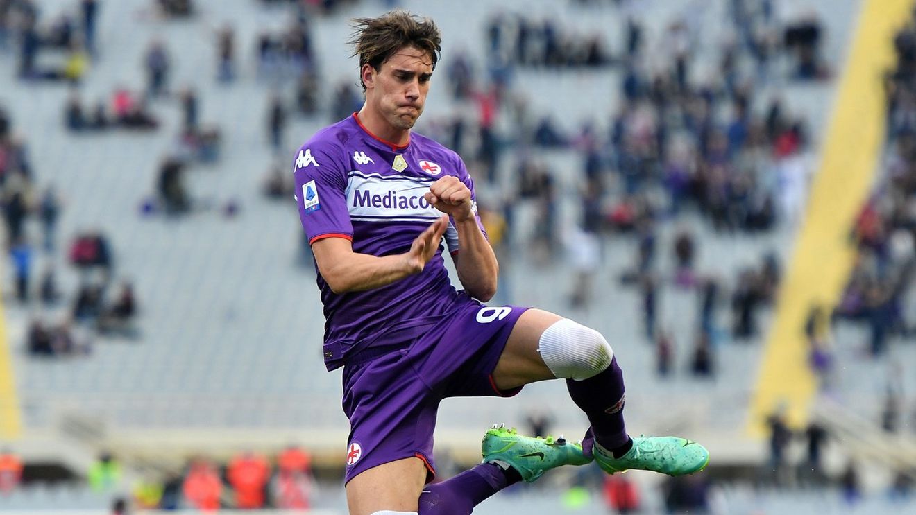 Arsenal, gata să facă transferul anului! Suma incredibilă pe care englezii o oferă pentru Dusan Vlahovic, „perla” Fiorentinei: „Este atacantul momentului!”
