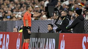 „Aş scoate VAR!”. Adrian Mutu s-a convins: noul arbitraj ucide fotbalul!