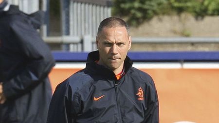 Van Basten: "O să-mi fie greu să aleg primul "11" la Euro"