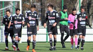 Adrian Falub a testat un camerunez şi i-a atras atenţia lui Goga după cel mai recent amical al ”U” Cluj: ”Să nu-şi termine golurile, că a dat cam multe”