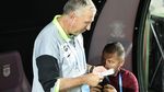 Dan Petrescu a plecat din România și își continuă tratamentul în Italia, la Bologna