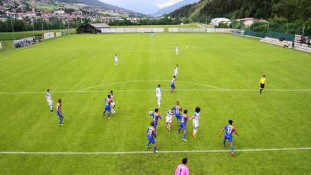 Mangia nu e îngrijorat de eșecul Craiovei cu japonezii: "Diferența a făcut-o pregătirea fizică". Oltenii vor fi adversari cu un fost dinamovist