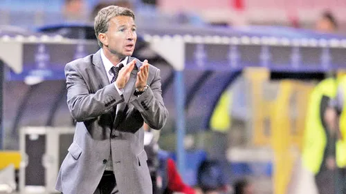 Dan Petrescu dă cărțile pe față într-un super interviu!** 