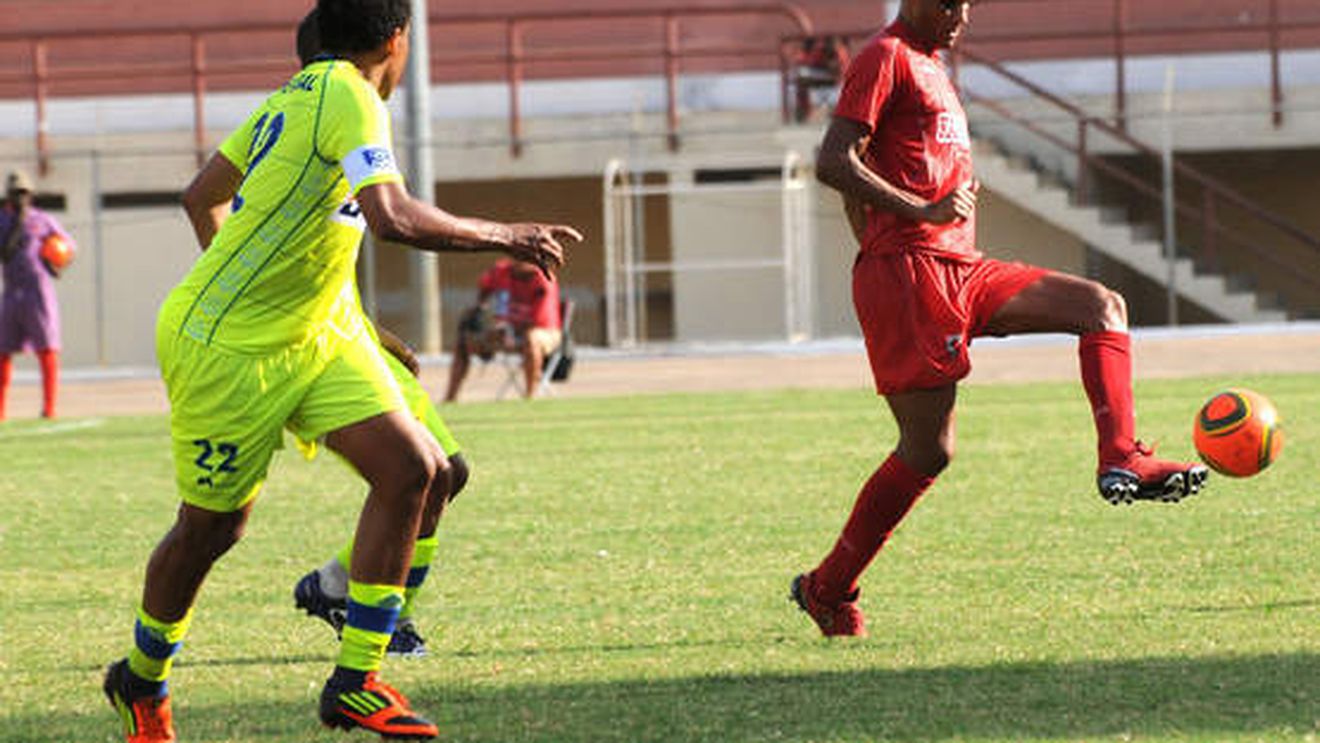 VIDEO Ce fotbalist!** La aproape 40 de ani, Rivaldo a reușit un hat-trick! VEZI SUPER golul din lovitură liberă și "scărița" cu care a umilit portarul advers