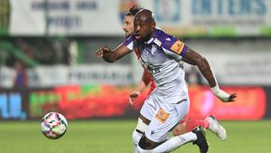 E gata cu transferul lui Arnold Garita la FCSB! Gigi Becali nu a mai aşteptat meciul din Liga Campionilor cu Virtus: "I-am dat telefon impresarului"