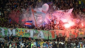 EXCLUSIV | Numărul de bilete vândute până acum la Steaua - Academia Rapid e impresionant! CSA Steaua a obținut deja încasări record din vânzarea locurilor la derby-ul Ligii 4

