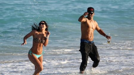 Lumea fotbalului face ravagii la Hollywood. A avut relații cu Halle Berry și Toni Braxton, dar s-a oprit la o jucătoare de "soccer". "E cea mai frumoasă femeie din sport"
