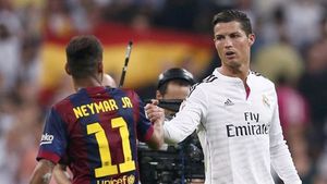 Gheorghe Hagi a împlinit 52 de ani! 5 februarie, ziua Fotbaliștilor: Ronaldo, Neymar, Tevez sau Januzaj, născuți în aceeași zi cu "Regele"