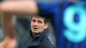 Italienii au aflat ce face Chivu: „Asta a încercat în aceste zile”