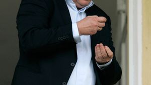 Porumboiu: "Va fi un campionat al valizelor"