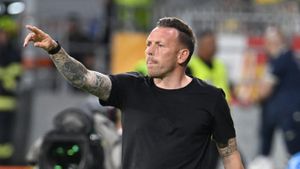 Selecționerul Țării Galilor a numit fotbalistul României care l-a impresionat și a vorbit laudativ despre Gică Hagi