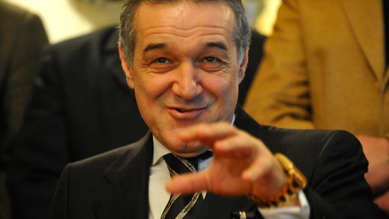 Becali: "Să mă surprindă că s-a dus Ana Maria la Cluj? Păi, eu am trimis-o!":) De ce exclude orice legătură cu afacerea 'U'?