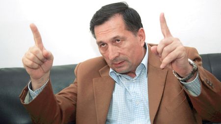 Crăciunescu vrea să intre în Parlament