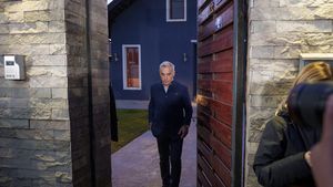 Misterul vilelor de la Izvorani unde a apărut Călin Georgescu, omul pe care Gigi Becali îl anunță ca fiind sută la sută viitorul preşedinte al României