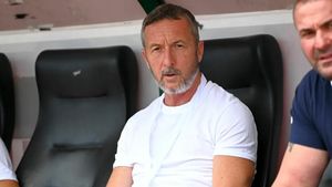 Atacantul pe care Mihai Stoica îl așteaptă la FCSB a impresionat în ultimul meci: „A marcat frumos. El asta e, un marcator!”