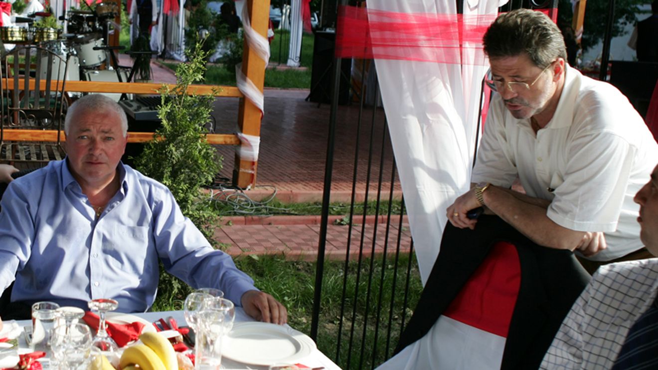 Dinu: "Ceva moare în mine!** Probabil cineva din conducere a țipat din nou la 'Tică'!"