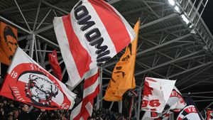 Anunț bombă pentru Dinamo. FRF a dat vestea chiar prin președintele Răzvan Burleanu: „Poate depune dosarul UEFA”