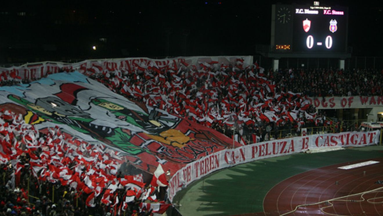 Fanii i-au făcut echipa lui Andone! Dragoș Grigore, titular - Alexe, rezervă