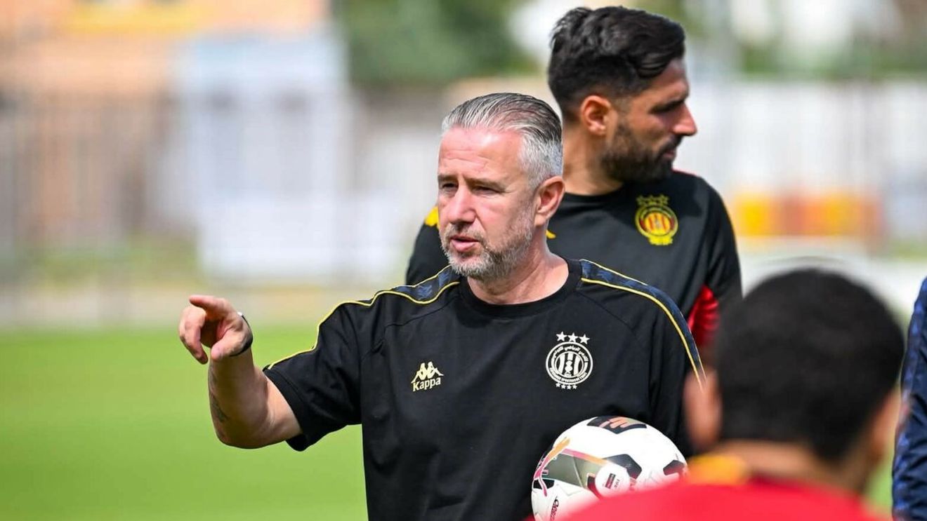 Tunisienii, RĂZBOI TOTAL cu Laurențiu Reghecampf! Îl dau în judecată după ce a negociat cu Gigi Becali și FCSB