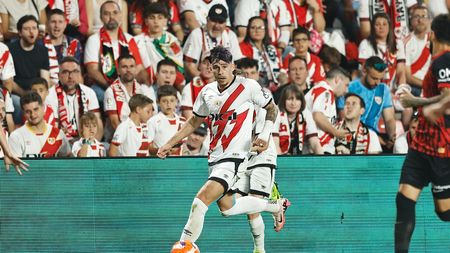 „E în conflict cu conducerea lui Rayo”. Andrei Rațiu și-a pierdut răbdarea: vrea să se transfere de urgență