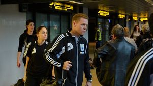 De la Oltchim și Midtjylland, Jakob Vestergaard a ajuns în handbalul juvenil din Danemarca. A fost pus "asistent" la naționalele U15 și U20